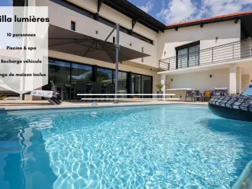 Illustration du logement Villa lumières – spa, piscine & recharge véhicule